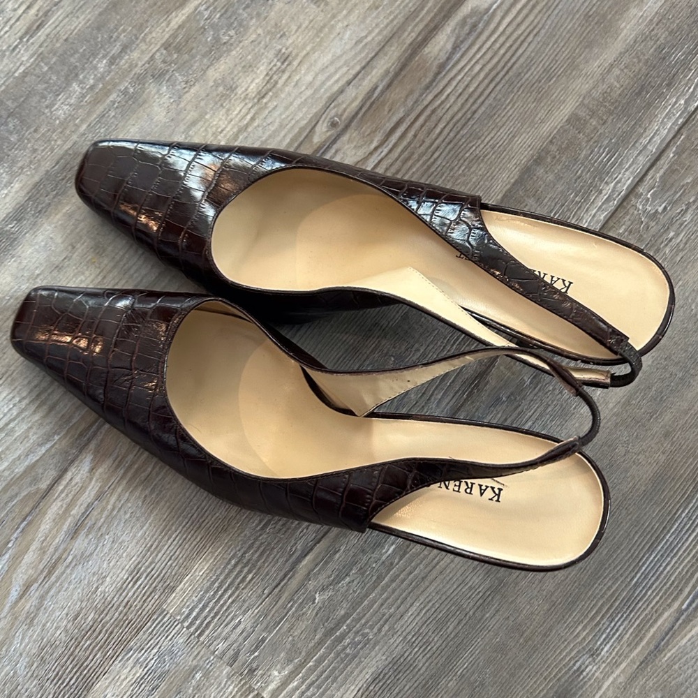 Karen Scott High Heels size 7.5 brown crocodile pattern